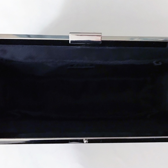 Wilson's Italian Leather: Pelle Studio, retro black purse. - Picture 4 of 5